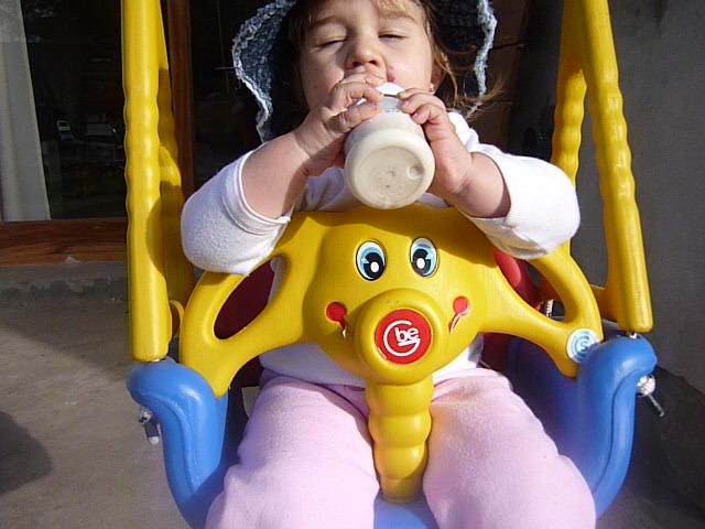 fotos/2011-10-15 - Iara juegos y pileta/P1020325.JPG